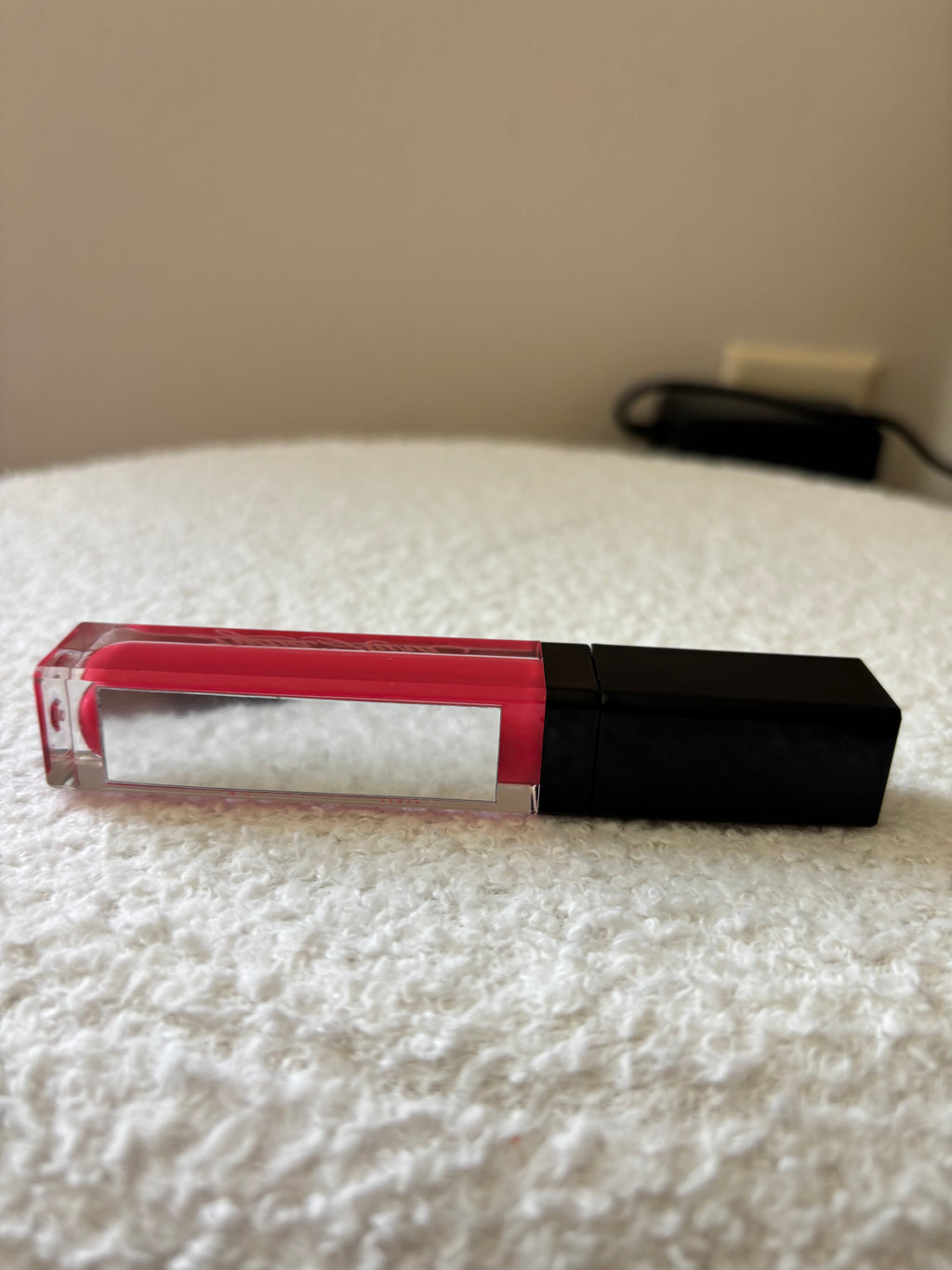 Lovely LED light lip gloss